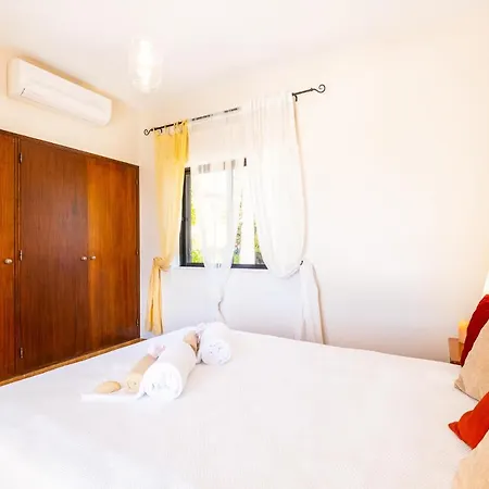 Villa Oasis Del Mar By Algarve Vacation Albufeira